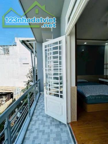 Nhỉnh 6 Tỷ xíu - Nhà hẻm xe hơi Sát mặt tiền đường Số 3 P9 Gò Vấp - 2