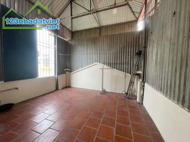 Bán nhà 4 tầng DT30m, Mt4,5m, 6,3 tỷ Thanh xuân. - 4