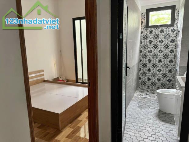"NHÀ ĐẸP 3 tầng, NGUYỄN HUY TỰ - ĐI BỘ TẮM BIỂN, GIÁ CHỈ 4.95 TỶ"