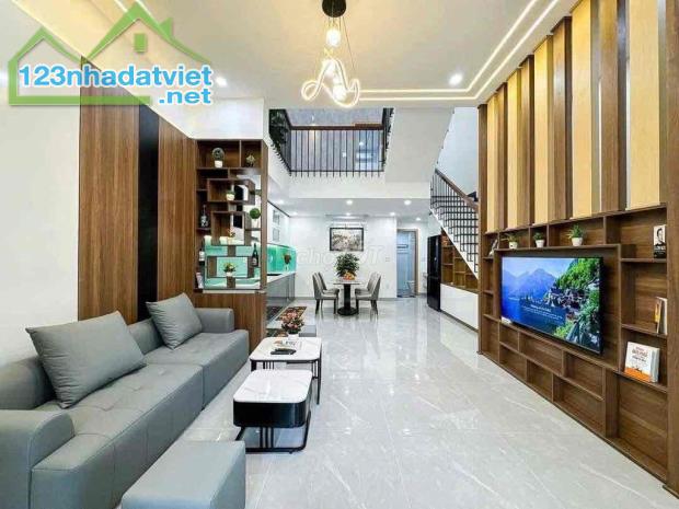 BÁN GẤP NHÀ MTKD  GẦN LÊ VĂN QUỚI – HXH THÔNG 40 M CHỈ HƠN 3 TỶ - 1