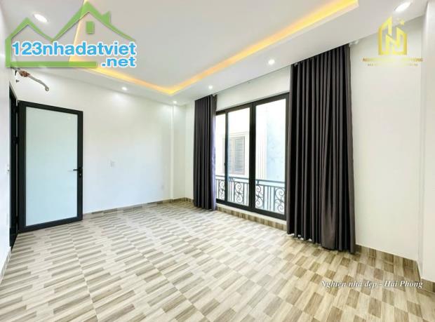 Bán nhà Khúc Thừa Dụ 2, Vĩnh Niệm, Lê Chân, Hải Phòng. 3 tầng, 42m2, 2,72 tỷ. Ngang 5m, t2 - 3