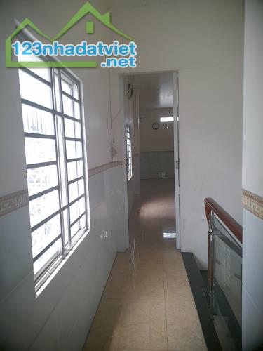 Bán nhà 63m2, 2 tầng, 3PN, 2WC, An Lạc A, Bình Tân, 3.8 tỷ