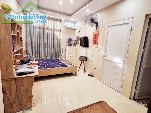 Bán nhà riêng tại Bà Triệu, Hà Cầu, Hà Đông, Hà Nội, giá cực chất 4,95 tỷ, 34m2 Nhà riêng - 2