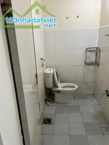 CHO THUÊ NHÀ 43M2, 2PN, HẺM XE HƠI GIÁ RẺ- CƯ XÁ PHÚ LÂM A, PHƯỜNG 12, QUẬN 6 - 4