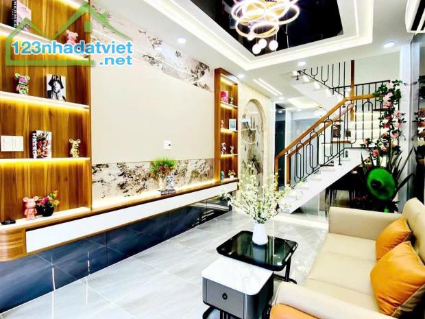 NHÀ MỚI Ở NGAY -  PHẠM VĂN CHIÊU - P14 GÒ VẤP  - 40M2 - 2 TẦNG - NHỈN 4 TỶ - 3