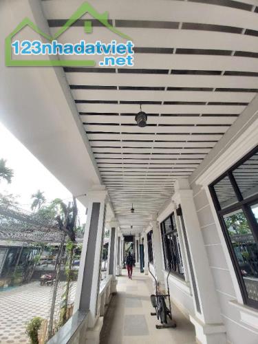 BIỆT THỰ SÂN VƯỜN Q9 – DT 1851m² – NGANG 30M – GẦN VINCOM & COOP MART - 1