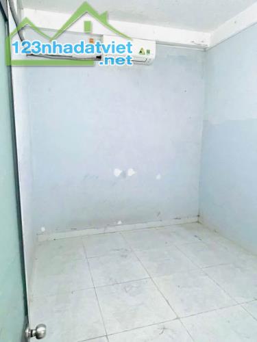 # Nhà Kiệt Nguyễn Hoàng, 40m2, 2 mê đúc, 2.1 tỷ - 3