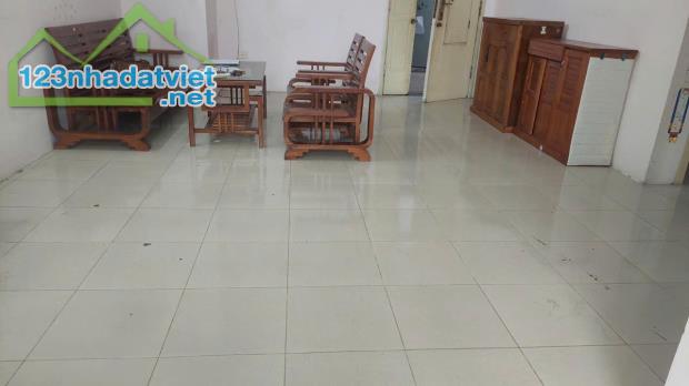 Bán nhà căn cc mặt đường Phúc La 70m2 hai ngủ hai vs nhỉnh 3 tỷ - 3