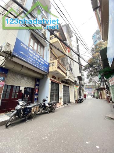 Bán nhà, phố Minh Khai, Dt 51m2, 4T, Ngõ ô tô tránh, 10 bước ra phố, giá tốt, về ở luôn - 2