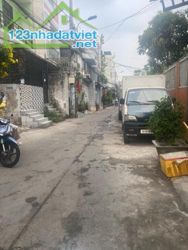 Bán rất gấp, rẻ nhất Bình Tân , HXH tới nhà, Tỉnh lộ 10, 6x10, chỉ 3.5 Tỷ, BìnH Tân
