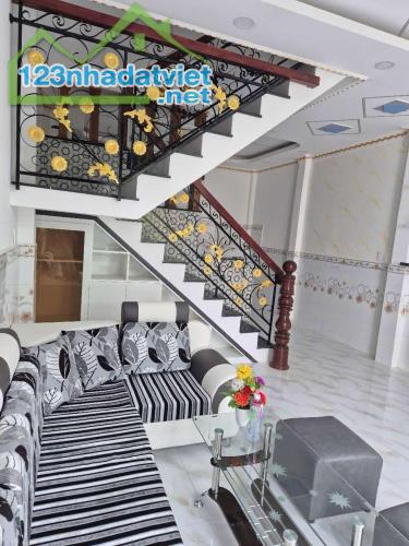 Bán rất gấp, rẻ nhất Bình Tân , HXH tới nhà, Tỉnh lộ 10, 6x10, chỉ 3.5 Tỷ, BìnH Tân - 1