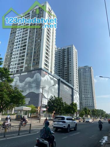 Bán Officetel Central Premium Q8, 37m2 Nhà mới View hồ bơi giá 2,5 tỷ Hỗ trợ vay - 1