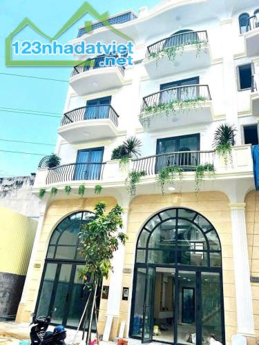 Nhà bán Gần Ngã Tư Ga, giáp Gò Vấp , đường nhưa 12m , ở ngay - 4