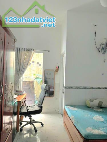 Bán Gấp Nhà 2 Tầng -Đường Trần Xuân Soạn ,P.Tân Hưng ,Quận 7 ,56m2, Nhĩnh 5 Tỷ(TL) - 4
