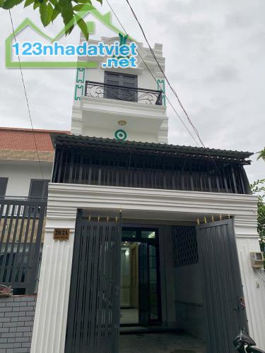 bán gấp nhà xuân thới thượng hóc môn nhà mới đẹp 1 trệt 2 lầu giá 4,5 tỷ - 2