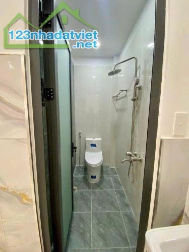 Bán gấp nhà thiết kế đẹp tại Bùi Quang Là, Gò Vấp, 28m2 bàn giao nội thất - 1