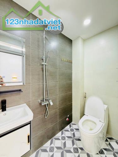 Bán nhà Hẻm 3.5m Quang Trung, P10, GV, 4.1 x 12m, 2 tầng, 4.75 Tỷ TL