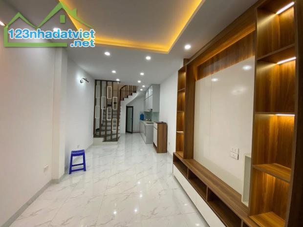 BÁN NHÀ PHỐ KHƯƠNG ĐÌNH THANH XUÂN,Ô TÔ,FULL NỘI THẤT,40M*5T, GIÁ 9TỶ - 1