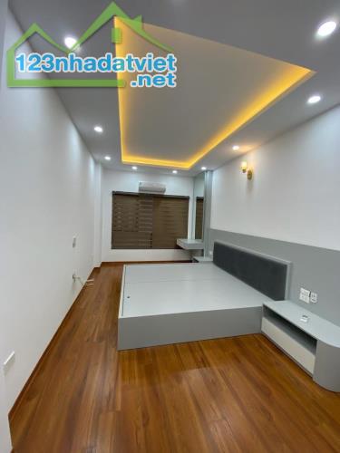 BÁN NHÀ PHỐ KHƯƠNG ĐÌNH THANH XUÂN,Ô TÔ,FULL NỘI THẤT,40M*5T, GIÁ 9TỶ - 2
