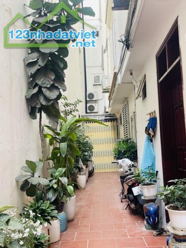 💥 Nhà Đào Tấn Ba Đình 40m2 5 tầng mặt tiền 6m