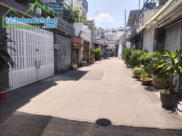 Nhà 3 Tầng Btct - Hẻm Thông 6m – Lê Đức Thọ- P13 – Gò Vấp – 4.9x19m – 8.2Tỷ - 4