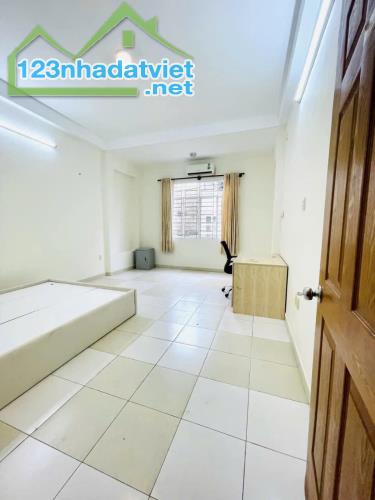 Bán nhà, Quận 10, đường 3/2, giáp quận 3 cách quận 1, 1 km, 86m2, 4 lầu, 14... Tỷ. - 1