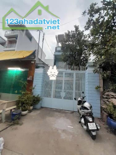 Bán nhà mặt tiền quận 6, Cư xá Phú Lâm D, 97.9m2, 3 tầng, 12  tỷ