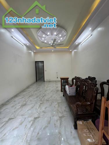 Bán nhà mặt phố Chiền, Phường Ngô Quyền, Vĩnh Yên. DT 89m2, Giá 8.7 tỷ - 4