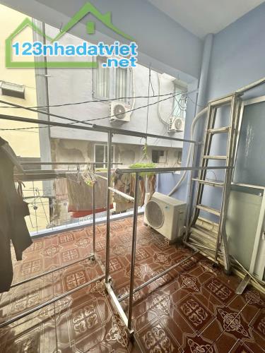 Bán nhà quận 10, đường Nguyễn Lâm, 40m2, 7.9 tỷ, hẻm xe hơi gần mặt tiền - 1