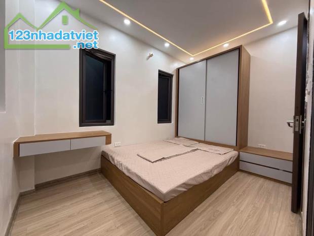 💥 Bán nhà Văn Cao Ba Đình 39m 5 tầng mặt tiền rộng - 1