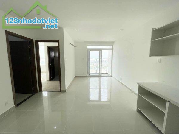 CHO THUÊ CĂN 2PN2WC có máy lạnh chỉ 9.5tr/tháng - ở liền được- Quận 6 - 2