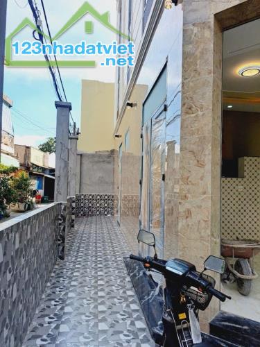 🏠NHÀ ĐẸP LUNG LINH - 4 TẦNG - HẺM XE HƠI THÔNG TỨ TUNG - 58M2(5×13.5) - GẦN NGÃ TƯ BỐN XÃ - 1