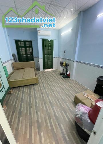 Bán nhà MỚI, 2 phòng, 44.5m2, KHU DÂN CƯ HIỆN HỮU, Đường Nguyễn Văn Quỳ, Quận 7. - 2
