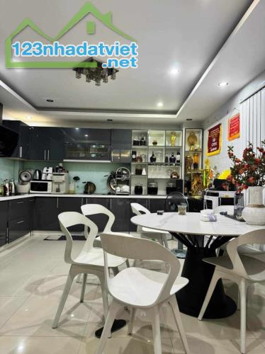♥ Mặt Tiền Hải Châu gần Công Viên, Chợ Đống Đa, 55m2, 4 tầng đẹp xịn, 5.x tỷ - 1