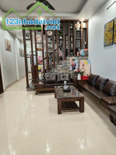 Bán nhà 3 tầng KDT Minh Phương 94.5m2 - MT 4.5m 3.9 tỷ - 1