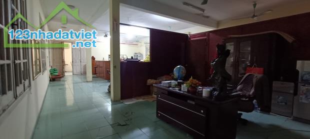 Bán 3.100m2 đất, có sẵn kho xưởng tại Liên Ninh, Thanh Trì, Giá 49 tỷ. - 2