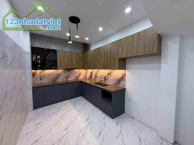 SIÊU HIẾM, NHÀ ĐẸP PHỐ YÊN LÃNG, 40m2x4T, NGÕ RỘNG, FULL NỘI THẤT CAO CẤP, GIÁ CHỈ 7,x TỶ - 3