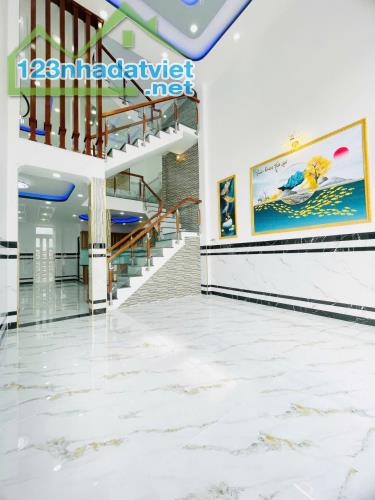 📣🌼 BÁN NHÀ 3 TẦNG ĐẸP - 95M2, NGANG 5.5M, NỞ HẬU TÀI LỘC - Ô TÔ ĐỖ CỬA - 💰NHÚ NHẸ 5 TỶ - 2