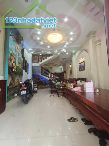 Bán nhà đường số 7 khu Tên Lửa - B.Tân - HXH - 120m2( 5x24) - 4 tầng đẹp - Nhỉnh 9 tỷ, tl - 4