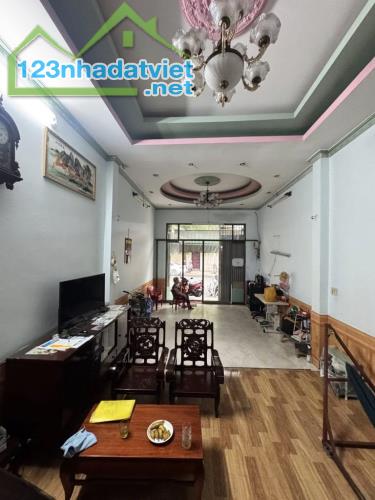Mặt tiền Bến Bình Đông 4.5x20 chỉ 15 tỷ 7 - 2
