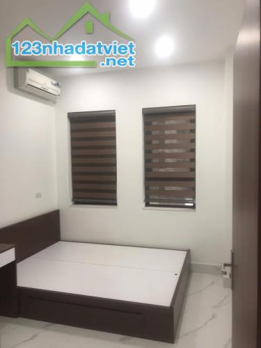 Cho thuê căn hộ chung cư sunrise building, 120m, 3 ngủ, 2 wc, full đồ, giá thuê 15 triệu