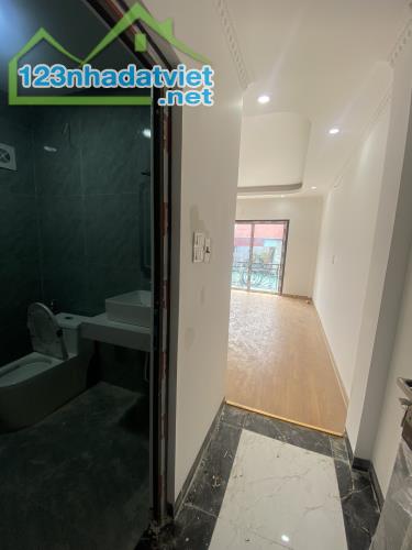 🏡 BÁN NHÀ ĐẠI THÀNH - 90M2 X 3 TẦNG - Ô TÔ NGỦ TRONG NHÀ - GẦN NHÀ VĂN HÓA - GIÁ CHỈ 4,8 - 1