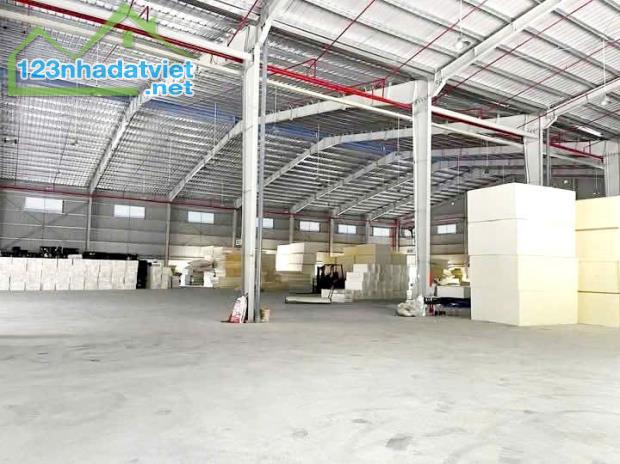 Cho thuê kho xưởng 10128m2 giá thuê 3.8 USD, Huyện Đức Hòa , Tỉnh Long An.