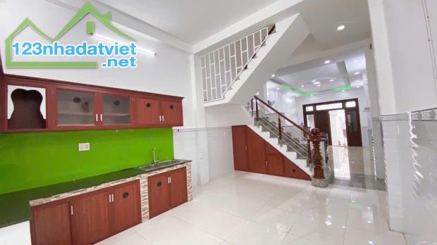 Chỉ 5 tỷ 9 sở hữu ngay nhà 80m2 Lê Đức Thọ,Gò Vấp gần chùa Kỳ Quang, SHR - 3
