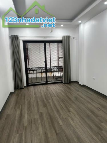 💥BÁN NHÀ MẶT PHỐ ĐỘI CẤN- LÔ GÓC- KINH DOANH ĐỈNH. 28/50Mx5 TẦNG. MT 4.5M. GIÁ 17 TỶ💥