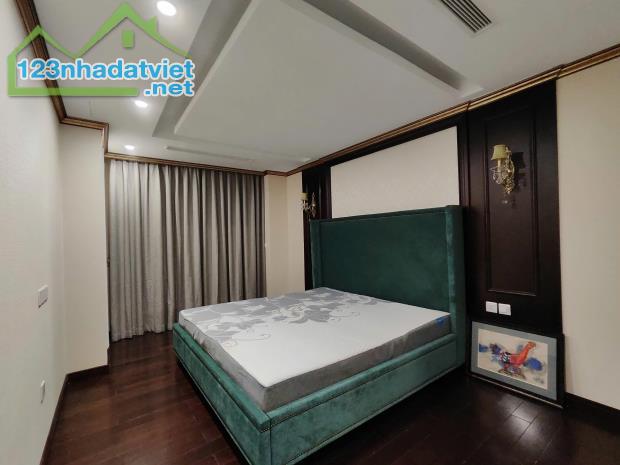 Cho thuê căn hộ tại HC Golden 110m2 full đồ 3pn giá 20 triệu
