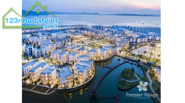 cần bán gấp căn biệt thự nghỉ dưỡng Sun Premier village Hạ Long. Cách bãi tắm chỉ 100m