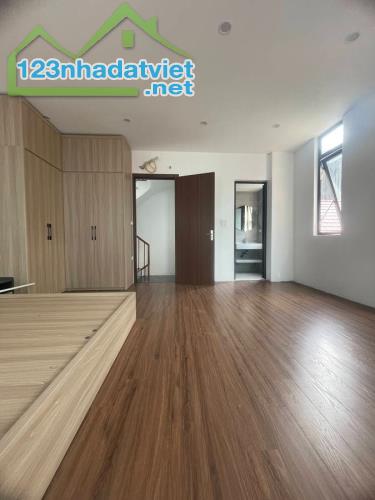 Bán nhà đẹp 6 tầng 52m2 MT4.5m chỉ hơn 12 tỷ có thang máy, ô tô vào nhà, kinh doanh - 2