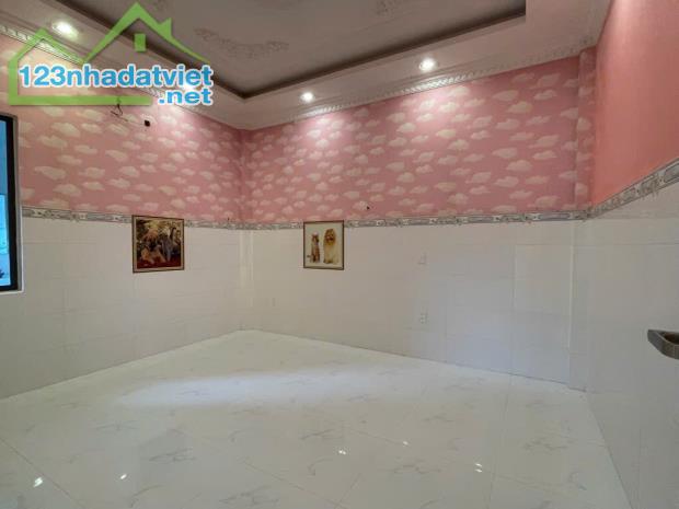 Bán nhà đường 5,5m, Liên Chiểu, dt 100m2, giá chỉ nhỉnh 2 tỷ, giá tốt nhất khu vực - 2