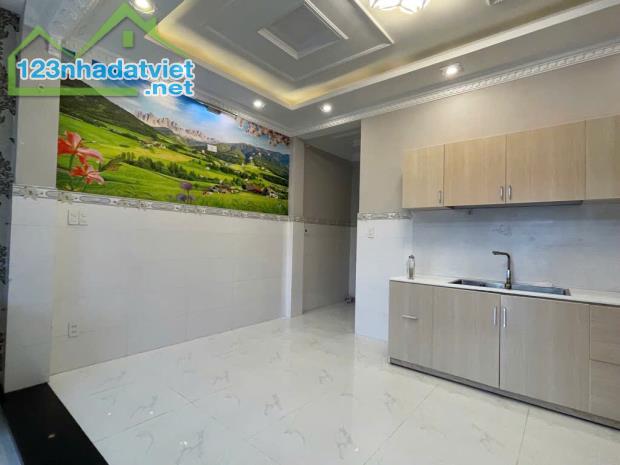 Bán nhà đường 5,5m, Liên Chiểu, dt 100m2, giá chỉ nhỉnh 2 tỷ, giá tốt nhất khu vực - 4